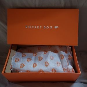 Rocket Dogs slip-on shoes